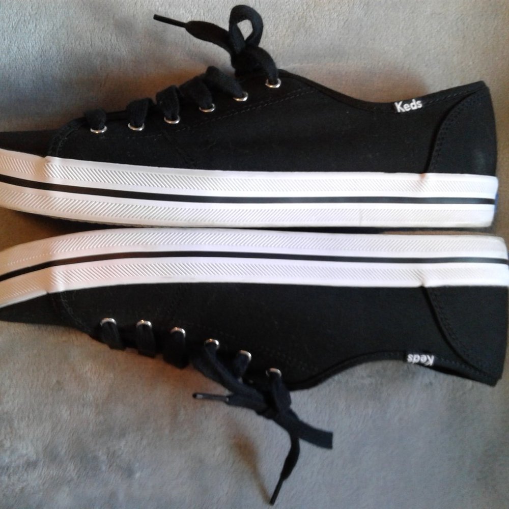 KEDS Women's Kickstart Canvas Sneaker Black Size 10
